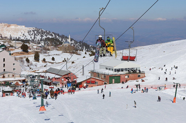 https://www.flickr.com/photos/mkaraloglu/32651558290/ https://flic.kr/p/RKiLHy