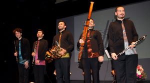 Anadolu Nefesli Beşlisi her konserde arkalarında yeni bir hayran kitlesi yaratıyorlar.