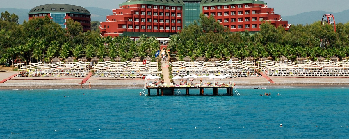 Alanya'da Sahili Olan Otel Tercih Etmenin 5 Avantajı