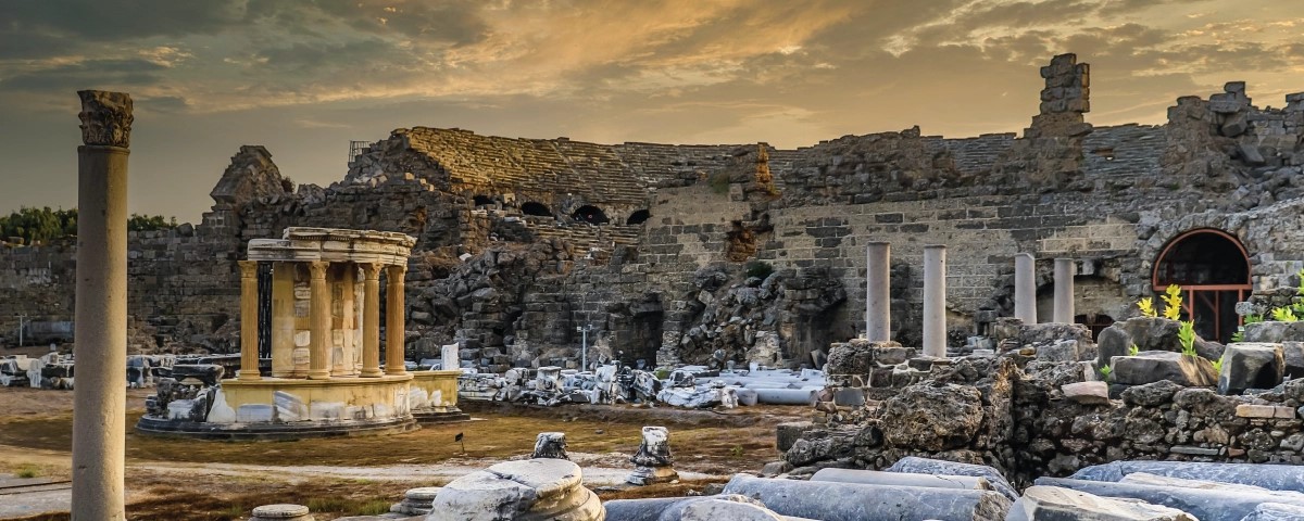 Antalya'da Antik Dönemi Keşfedebileceğiz 5 Tarihi Alan