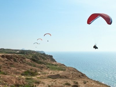 Adrenalin Tutkunlarına: Yamaç Paraşütü Noktaları