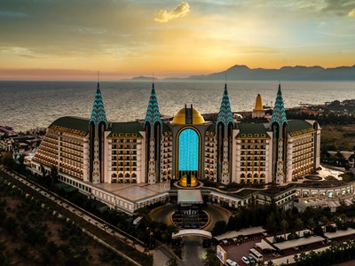 Benzersiz Bir Tatil İçin Antalya Lüks Otel Olanakları